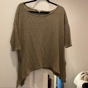 Off-shoulder, long-line blouse. Size Medium.